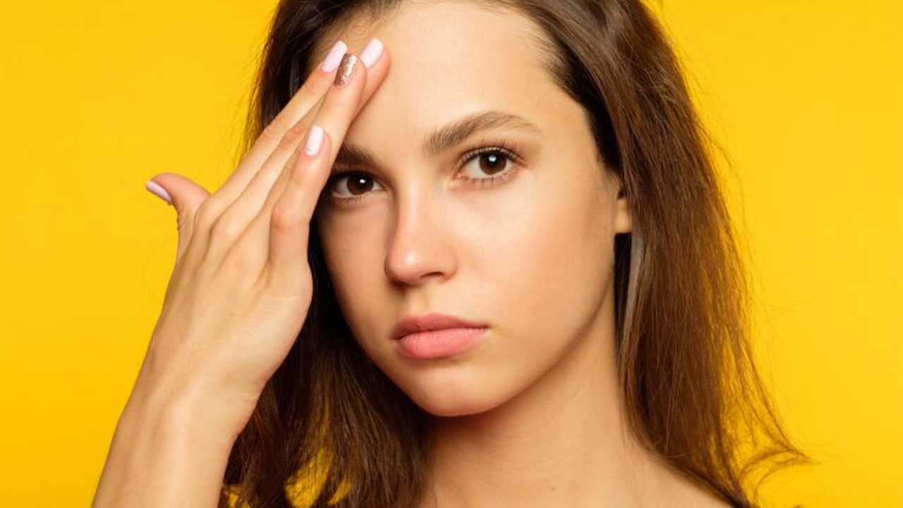 How to Get Rid of Blackheads on Your Forehead