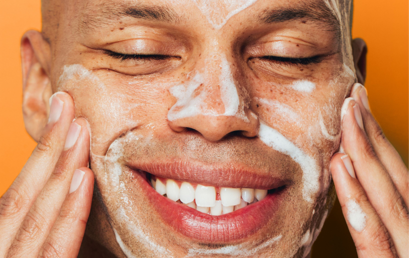 How to Use Face Cleanser